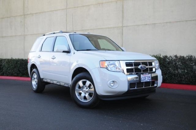 Ford Escape 2012 photo 1