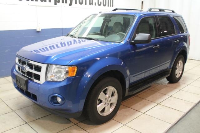 Ford Escape 2012 photo 1