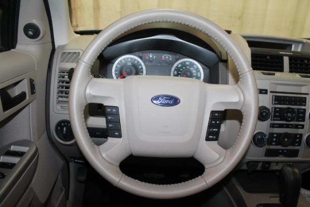 Ford Escape 2012 photo 5