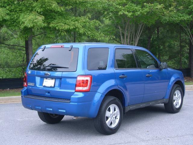 Ford Escape 2012 photo 2