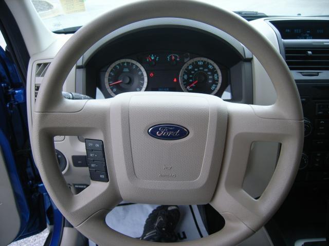 Ford Escape 2012 photo 5