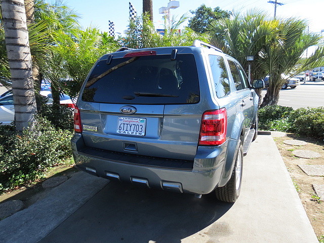 Ford Escape 2012 photo 2