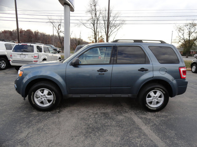 Ford Escape 2012 photo 4