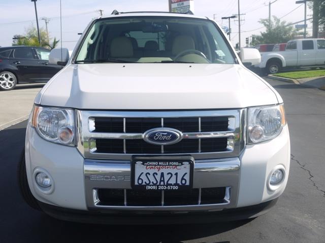 Ford Escape 2012 photo 2