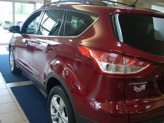 Ford Escape 2013 photo 16