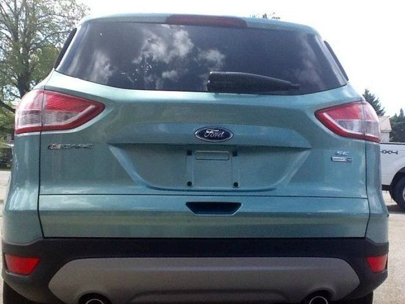 Ford Escape 2013 photo 12