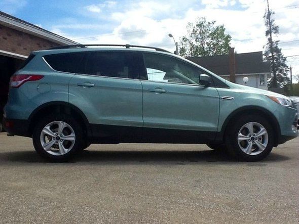 Ford Escape 2013 photo 15