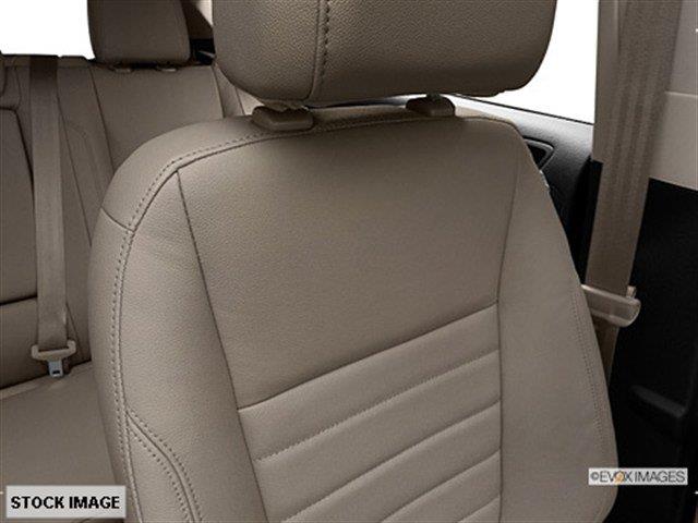 Ford Escape 2013 photo 16