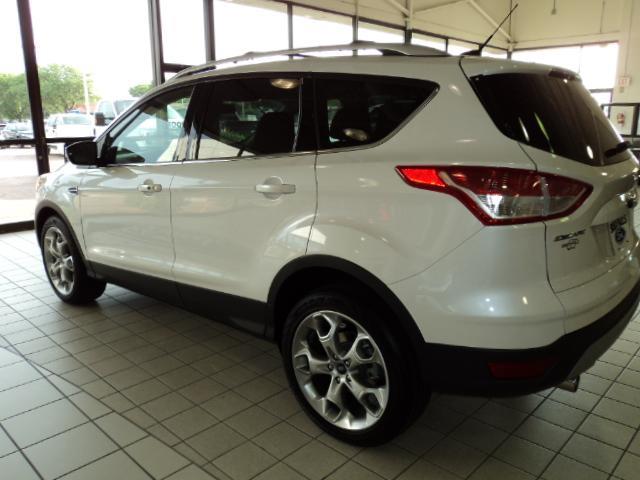 Ford Escape 2013 photo 6