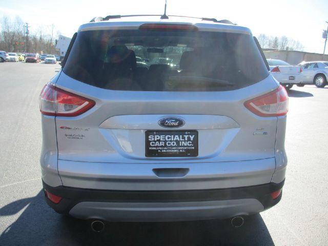 Ford Escape 2013 photo 2