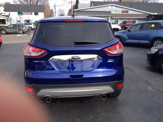 Ford Escape 2013 photo 2