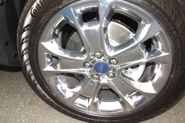 Ford Escape 2013 photo 1