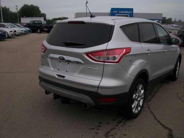 Ford Escape 2013 photo 2