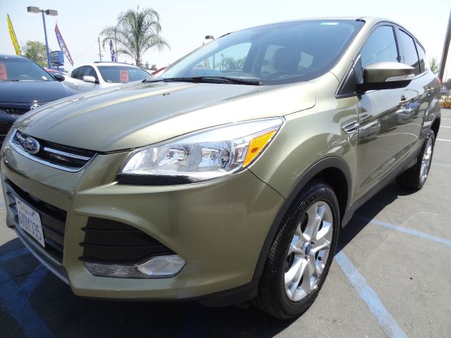 Ford Escape 2013 photo 1