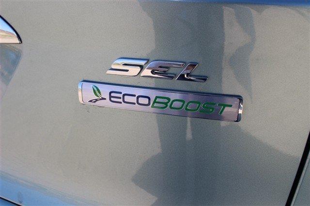 Ford Escape 5XT SUV