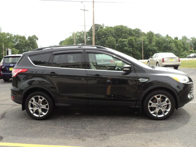 Ford Escape 2013 photo 15