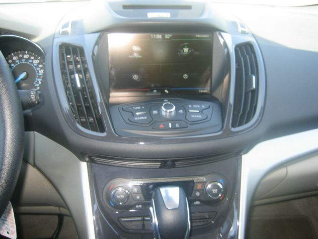 Ford Escape 2013 photo 8