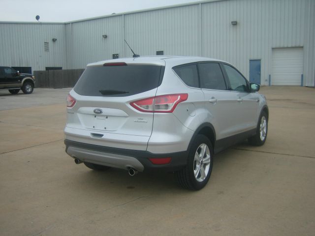 Ford Escape 2013 photo 2