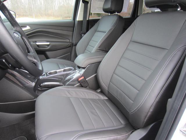 Ford Escape 2014 photo 2