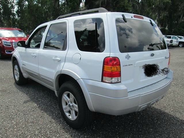 Ford Escape Hybrid Ram 3500 Diesel 2-WD SUV