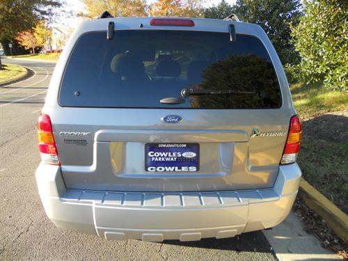 Ford Escape Hybrid 2007 photo 2