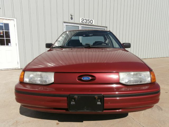 Ford Escort 1992 photo 15