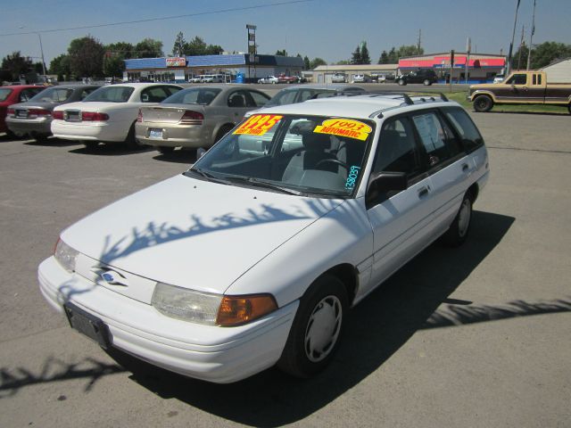 Ford Escort 1993 photo 3