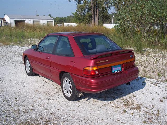 Ford Escort 1994 photo 2