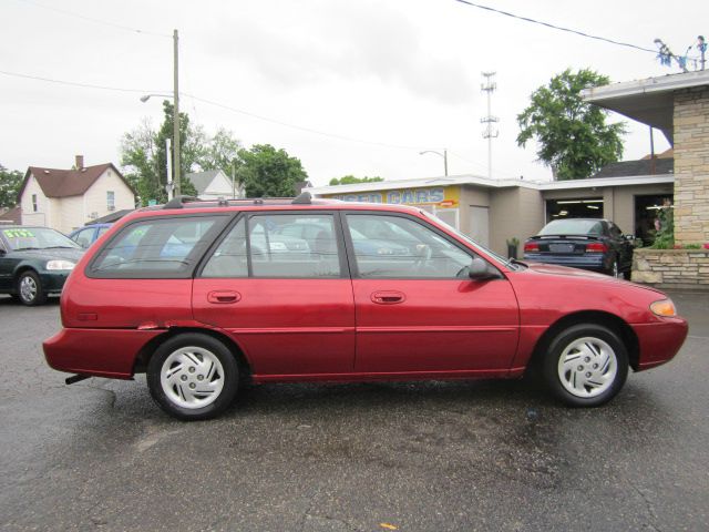 Ford Escort 1997 photo 2