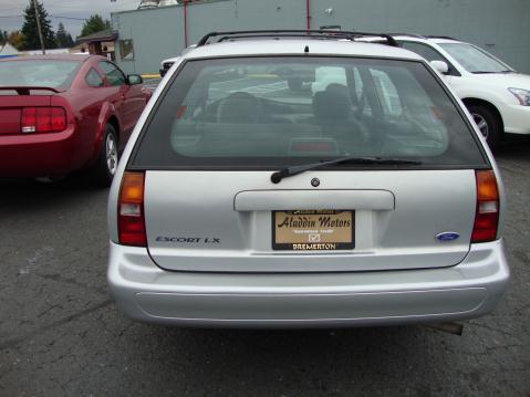 Ford Escort 1997 photo 3