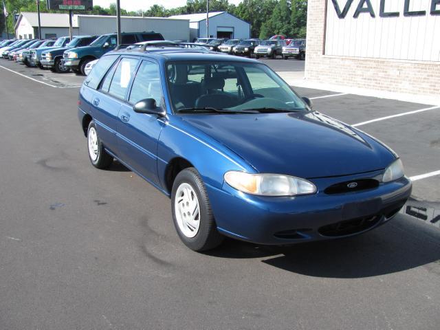 Ford Escort 1998 photo 1