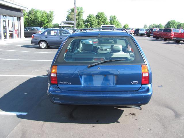 Ford Escort 1998 photo 5