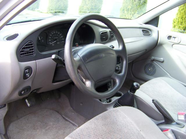 Ford Escort 1998 photo 5