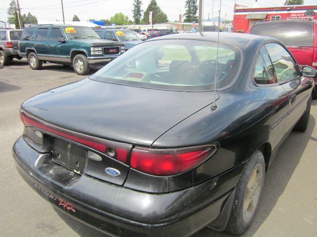 Ford Escort 1998 photo 2
