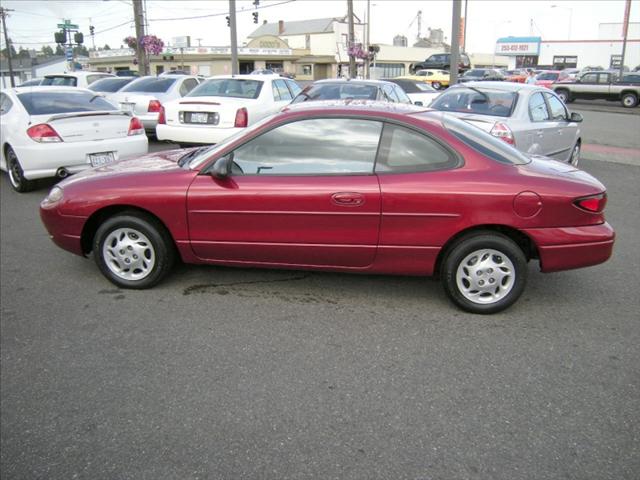 Ford Escort 1998 photo 2