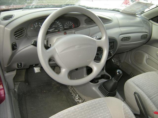 Ford Escort 1998 photo 4