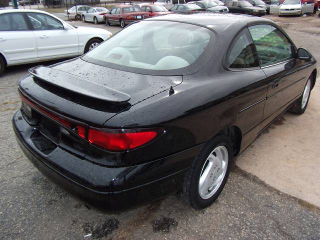 Ford Escort 1999 photo 4