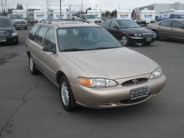 Ford Escort 1999 photo 2