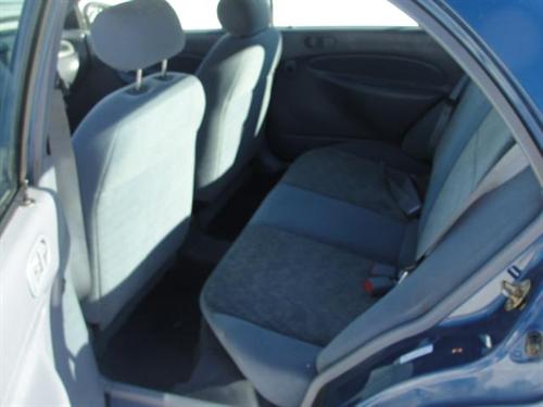 Ford Escort 1999 photo 1