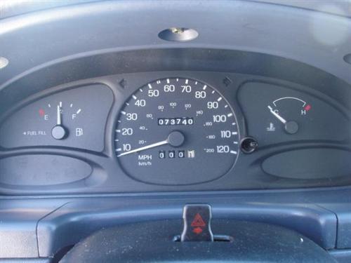 Ford Escort 1999 photo 4