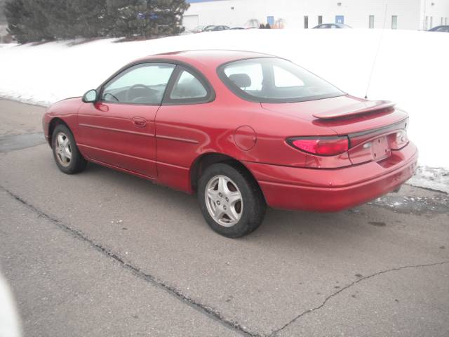 Ford Escort 1999 photo 1