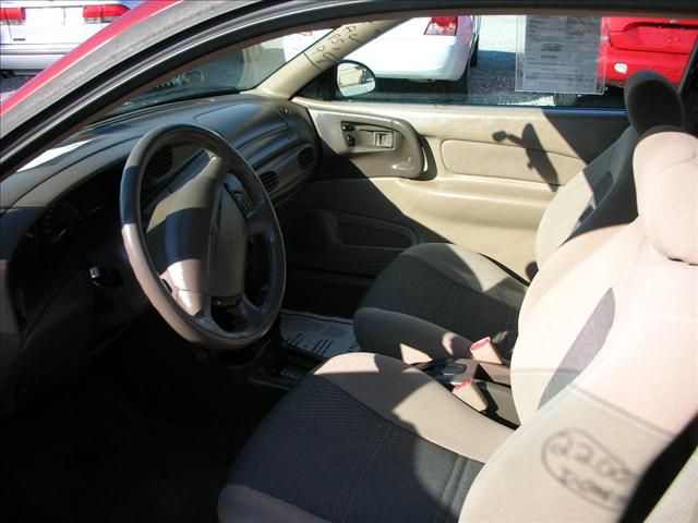 Ford Escort 1999 photo 4