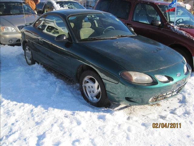 Ford Escort 1999 photo 1
