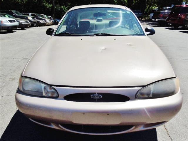 Ford Escort 1999 photo 8
