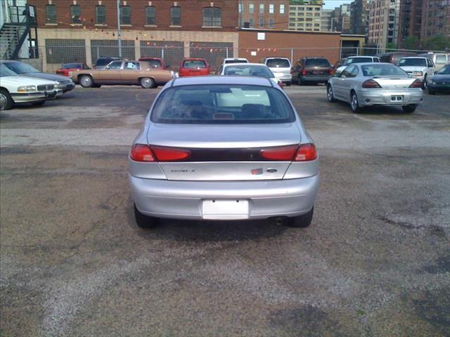 Ford Escort 1999 photo 2