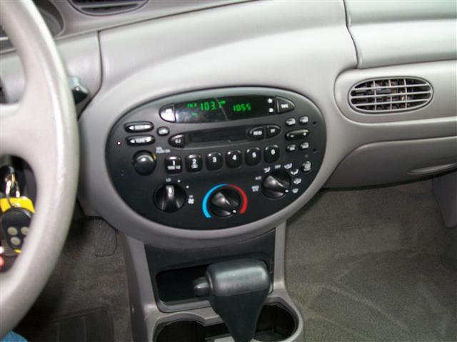 Ford Escort 1999 photo 5