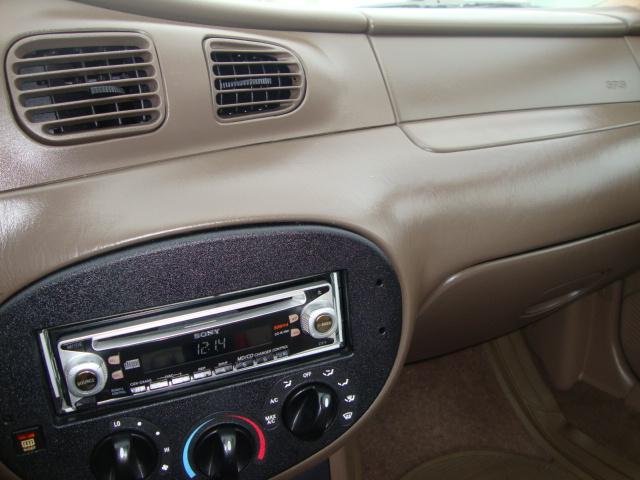 Ford Escort 1999 photo 1