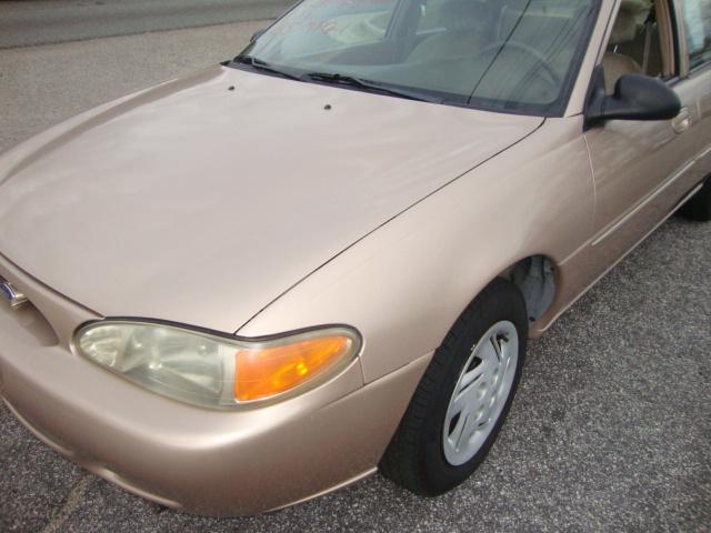 Ford Escort 1999 photo 3