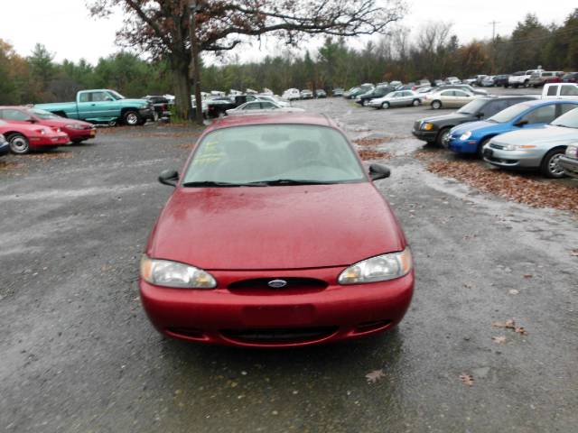Ford Escort 1999 photo 5