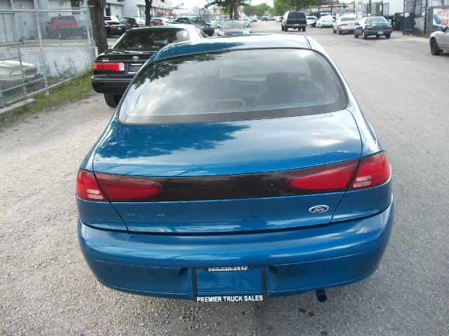 Ford Escort 1999 photo 14